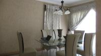 Dining Room - 14 square meters of property in Mindalore