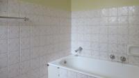 Main Bathroom - 6 square meters of property in Mindalore