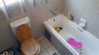 Bathroom 1 of property in Terenure