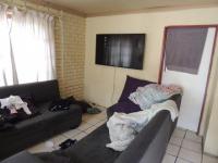 Lounges - 41 square meters of property in Dinwiddie