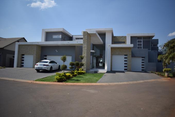 14 bedroom house for sale