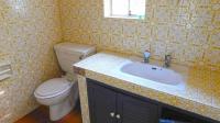 Bathroom 1 - 13 square meters of property in Dawncrest