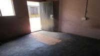 Bed Room 3 - 29 square meters of property in Roodekop