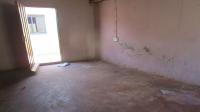 Bed Room 5+ - 13 square meters of property in Roodekop