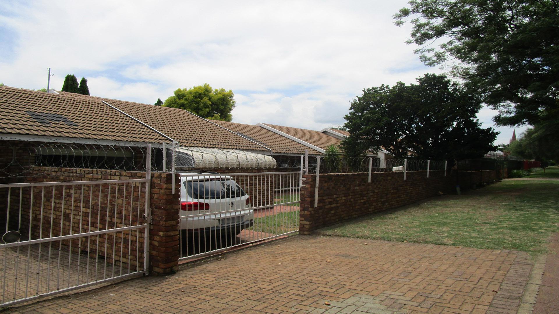 Front View of property in Bronkhorstspruit