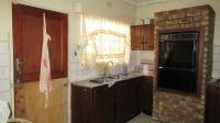 Kitchen - 14 square meters of property in Birchleigh North