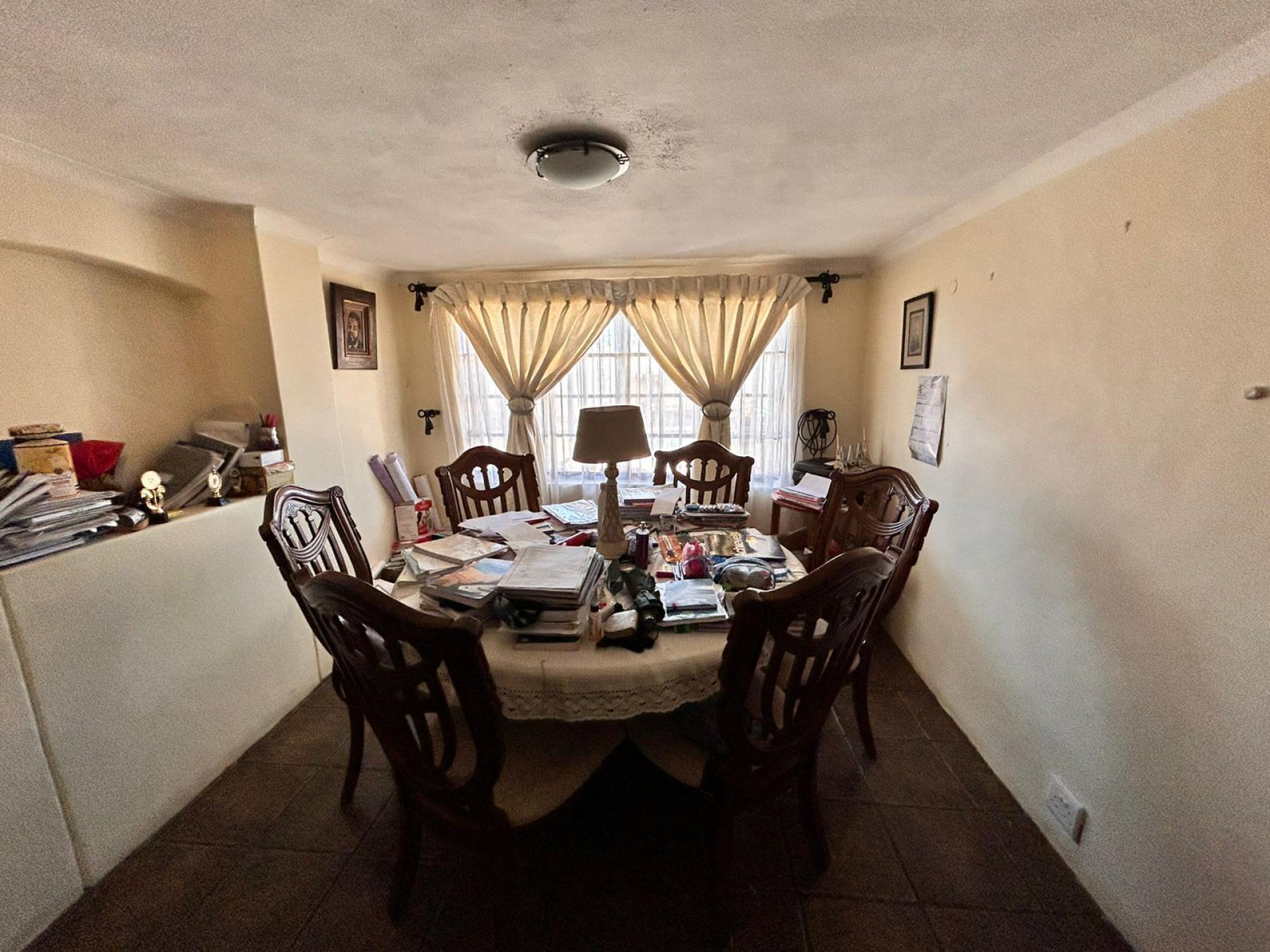 Dining Room of property in Henley-on-Klip