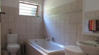 Bathroom 1 - 6 square meters of property in North Riding A.H.