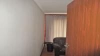 Bed Room 1 - 13 square meters of property in Vaal Oewer