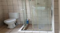 Bathroom 1 - 6 square meters of property in Sagewood