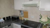 Kitchen - 10 square meters of property in Maroeladal