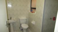 Main Bathroom - 4 square meters of property in Maroeladal