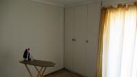 Bed Room 1 - 9 square meters of property in Maroeladal