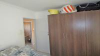 Main Bedroom - 11 square meters of property in Savanna City