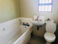 Bathroom 1 - 4 square meters of property in Protea Glen