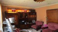 Lounges - 12 square meters of property in Evaton