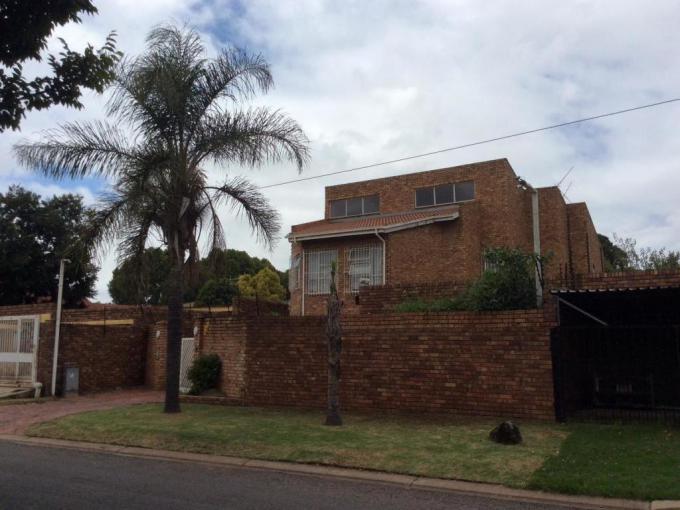 4 Bedroom House for Sale For Sale in Kensington - JHB - MR371521