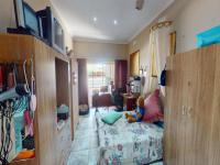 Bed Room 4 of property in Upington