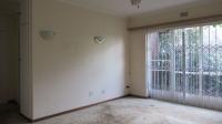 Main Bedroom - 29 square meters of property in Kloofendal