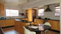 Kitchen - 36 square meters of property in Kloofendal