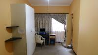 Bed Room 2 - 20 square meters of property in Amanzimtoti 
