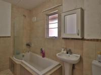 Bathroom 1 of property in Lephalale (Ellisras)