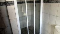 Main Bathroom - 6 square meters of property in Pomona