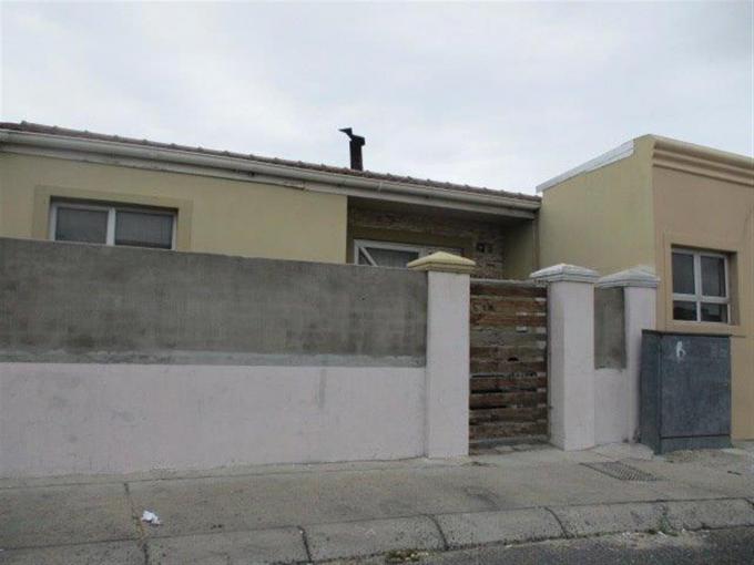 Standard Bank SIE Sale In Execution House for Sale in Mitchells Plain - MR379726