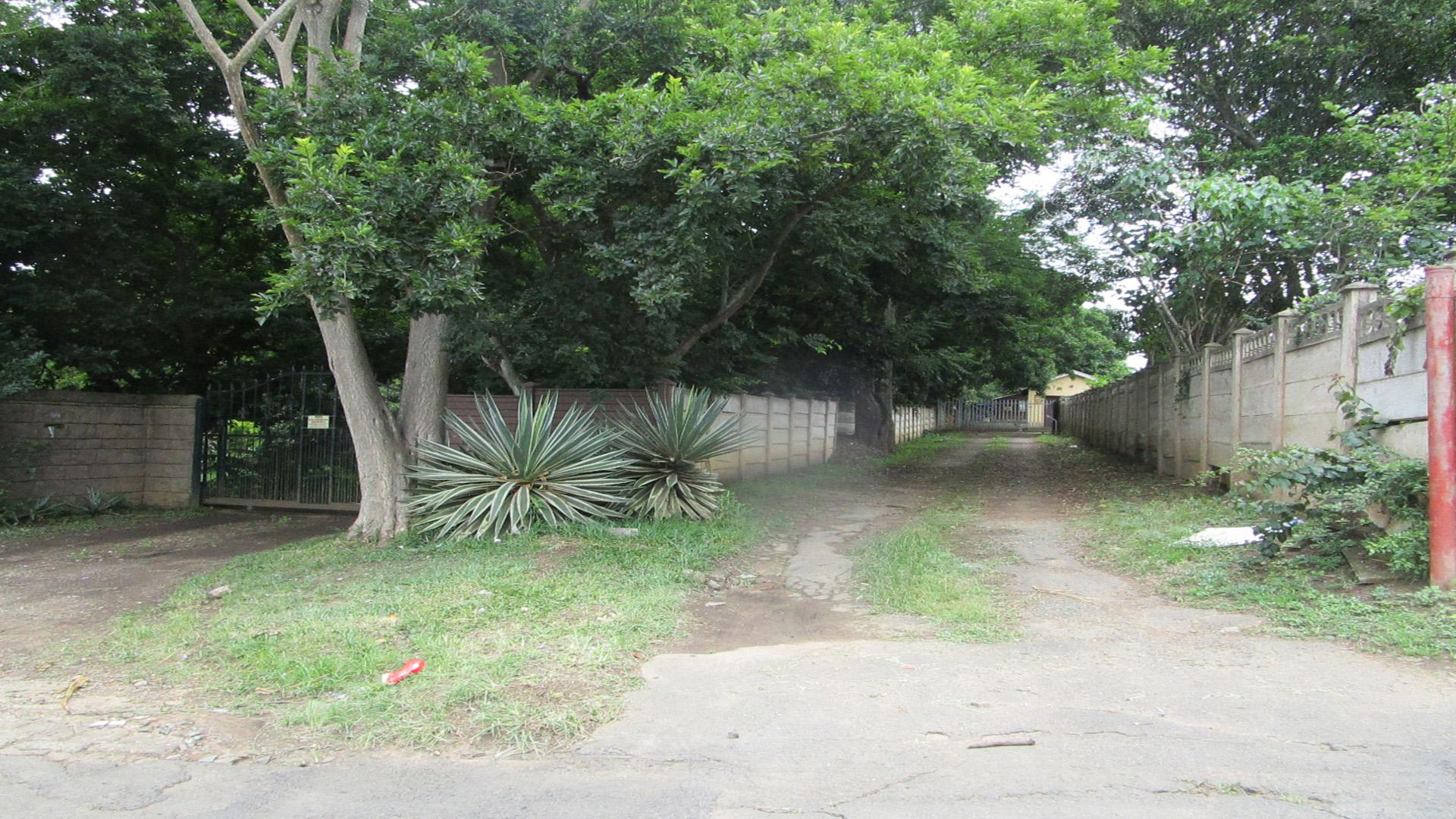 Front View of property in Lincoln Meade