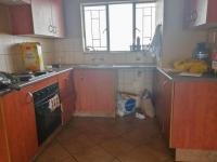 Kitchen - 6 square meters of property in Brits