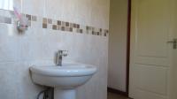 Main Bathroom - 7 square meters of property in Cosmo City