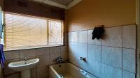 Bathroom 2 - 5 square meters of property in Springs