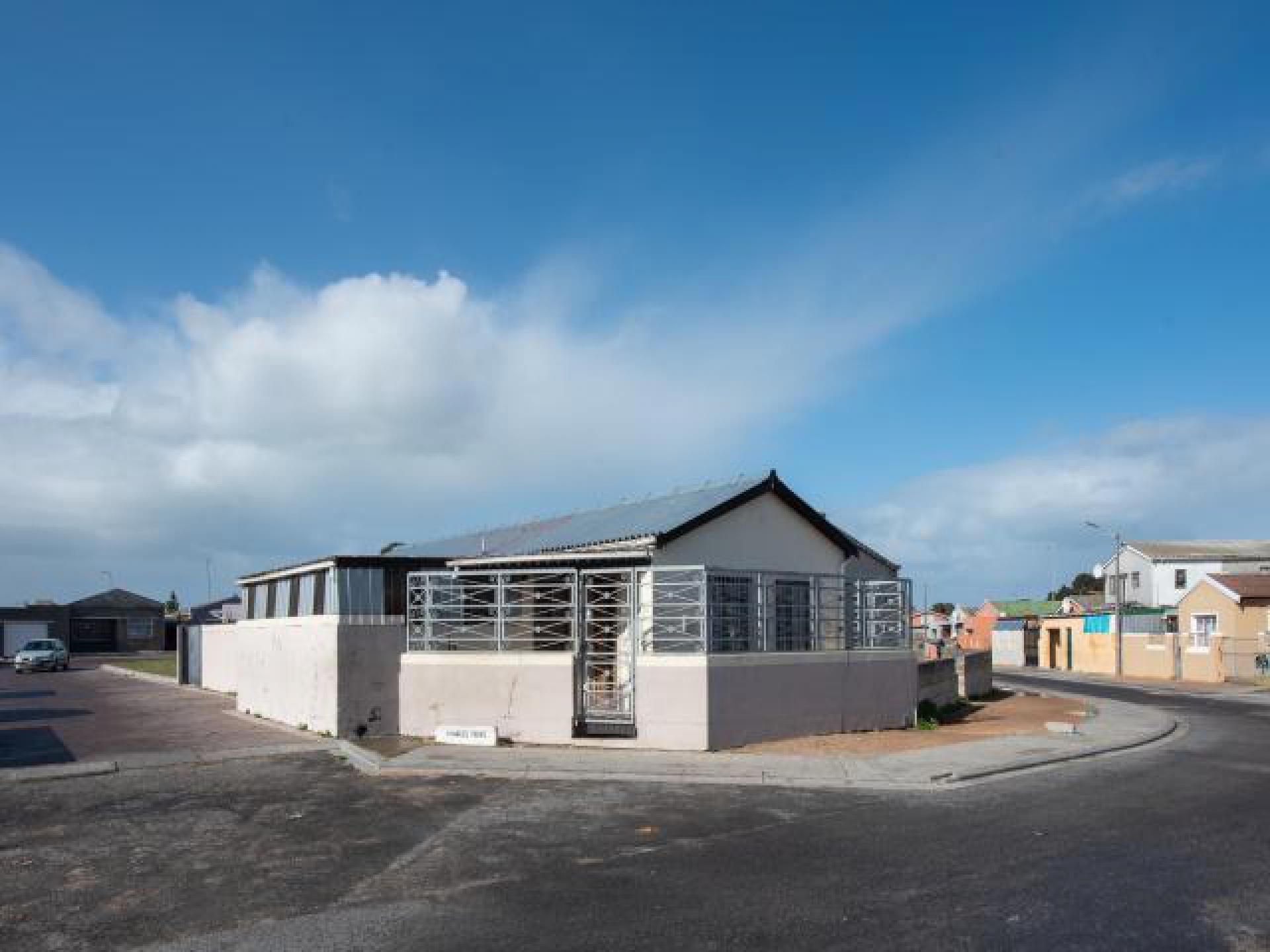 Front View of property in Mitchells Plain