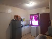 Kitchen of property in Rosedale