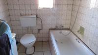 Bathroom 1 - 6 square meters of property in Kwa-Thema