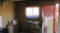 Kitchen - 14 square meters of property in Kwa-Thema