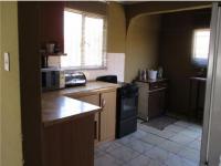 Kitchen - 14 square meters of property in Kwa-Thema