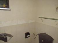 Bathroom 1 - 4 square meters of property in Port Edward