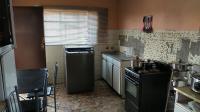 Kitchen - 16 square meters of property in Vanderbijlpark