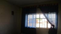 Bed Room 2 - 14 square meters of property in Vanderbijlpark