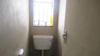 Bathroom 1 - 5 square meters of property in Vanderbijlpark