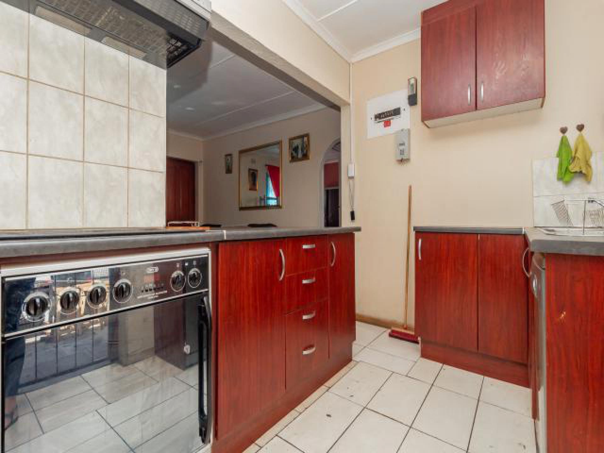 Kitchen of property in Sarepta