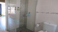 Bathroom 1 - 6 square meters of property in Bartlett AH