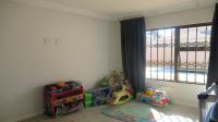 Bed Room 2 - 14 square meters of property in Bartlett AH