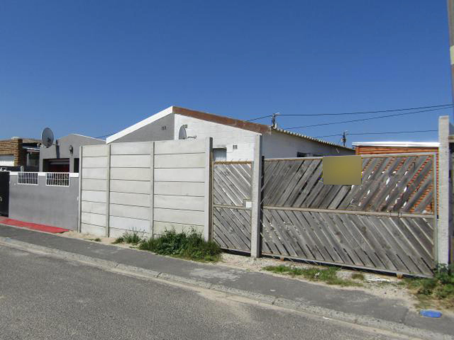 Front View of property in Lavender Hill