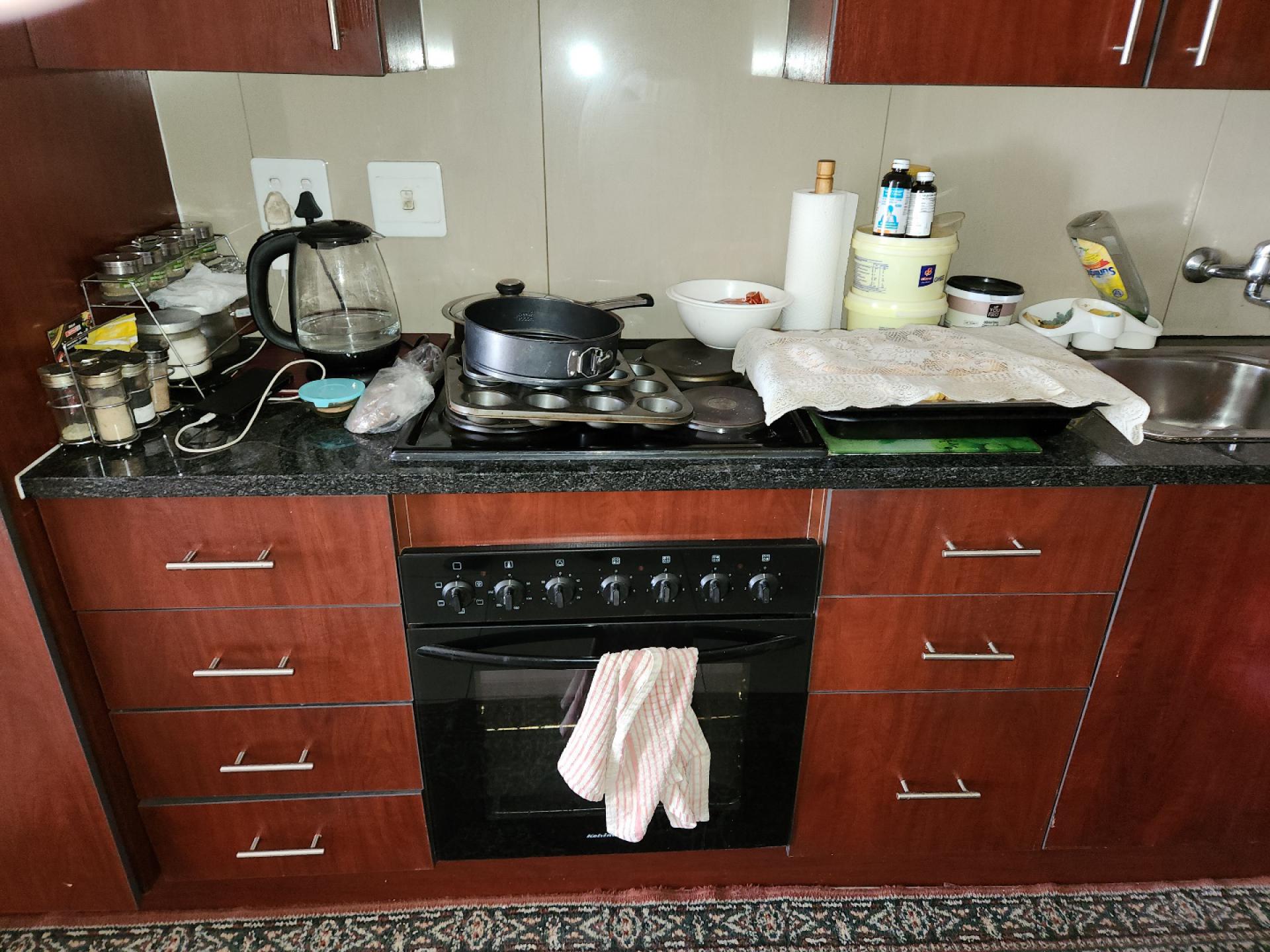 Kitchen of property in Die Heuwel