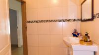 Bathroom 2 - 8 square meters of property in Clubview