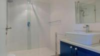 Main Bathroom of property in Clifton