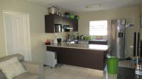 Kitchen - 12 square meters of property in Honey Park