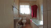 Bathroom 1 - 4 square meters of property in Emalahleni (Witbank) 